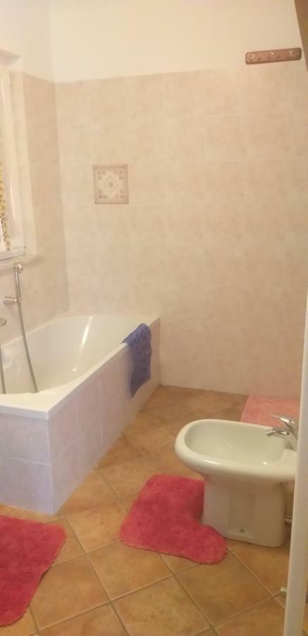 Appartamento Terrazza Vista Mare Mozzafiato 모네글리아 외부 사진