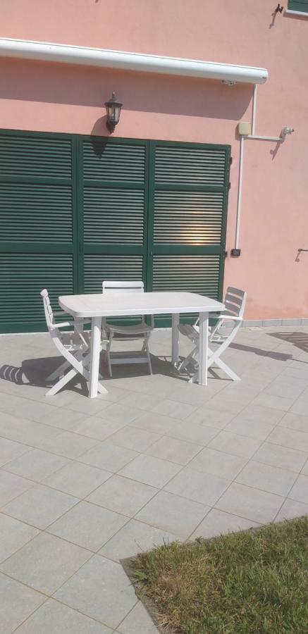 Appartamento Terrazza Vista Mare Mozzafiato 모네글리아 외부 사진
